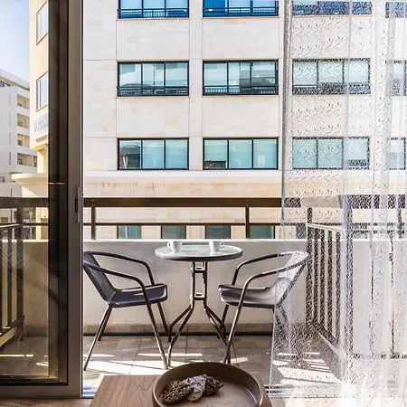 Berries 1-br In * Lárnaca