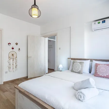 Berries 1-br In Apartament