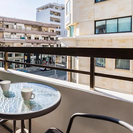 Berries 1-br In Appartement *